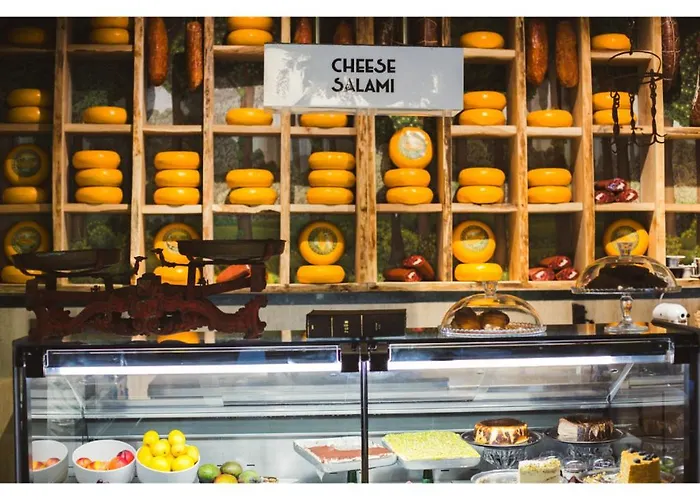 Anjeliq Downtown Boutique 3*